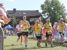 10 km Teamlauf Ziel